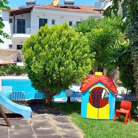 Happy Anchor Kallithea (Chalkidiki)