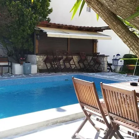 Happy Anchor * Kallithea (Chalkidiki)